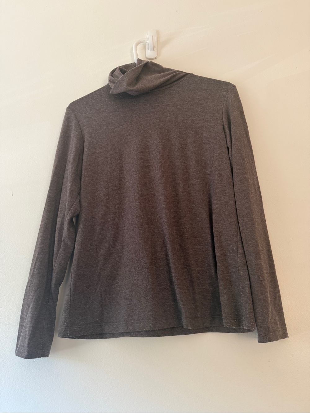 Women Long-Sleeve turtle Sweater - Charcoal